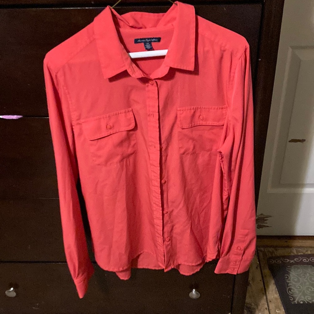 Women’s L polyester American Eagle button up shirt in great shape.